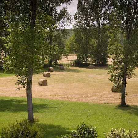 בית נופש Les Chambons - Tranquil In The Perigord Noir