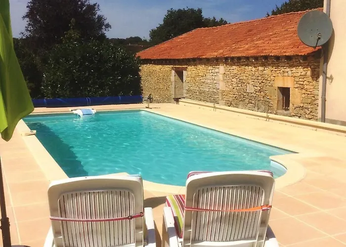 Les Chambons - Tranquil In The Perigord Noir בית נופש